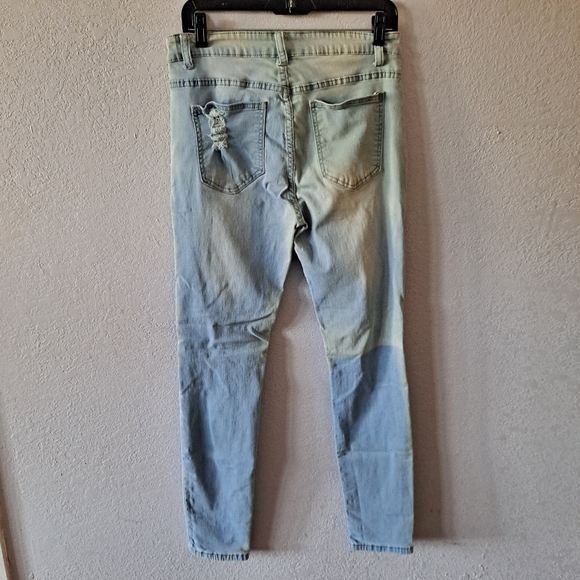 Men's Shein Light wash Skinny Jeans - Picture 4 of 6